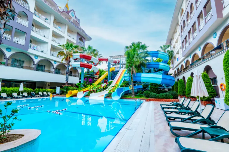 Açık Havuzlar (10/19)