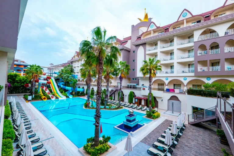 Açık Havuzlar (18/19)