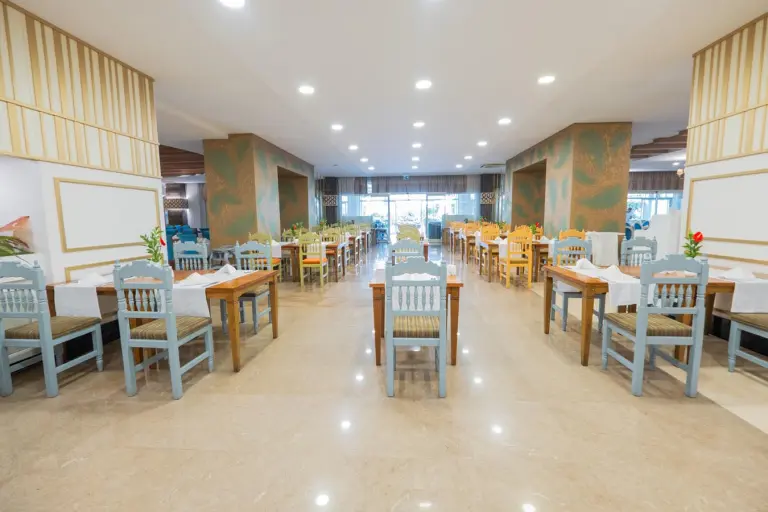 Crown Restoran (Ana Restoran) (3/49)