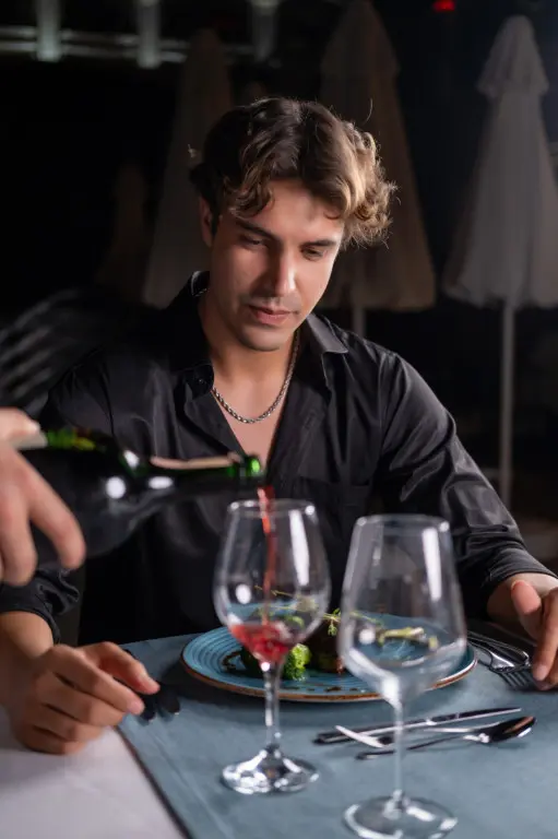 İtalyan A'la Carte Restoran (10/17)